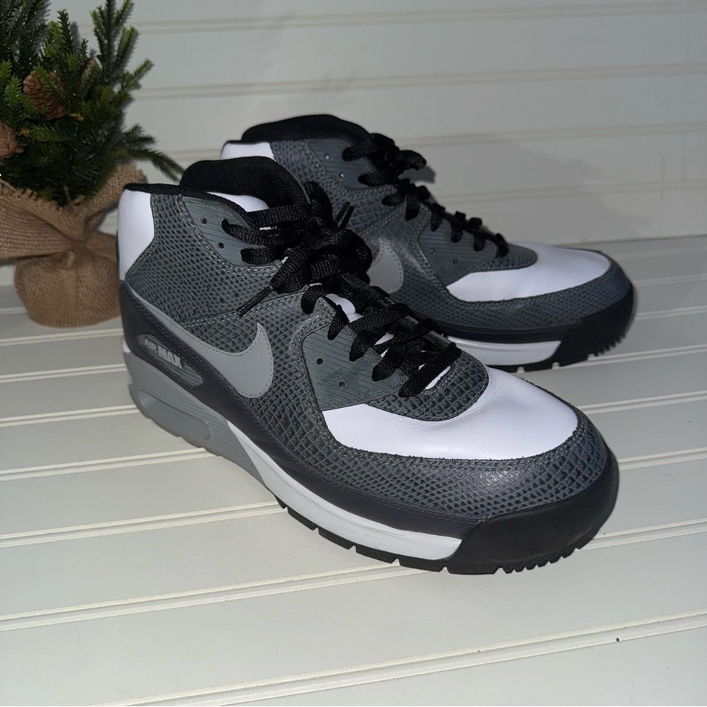 Rare Nike Air Max 90 High Top Boot Leather Sneakers